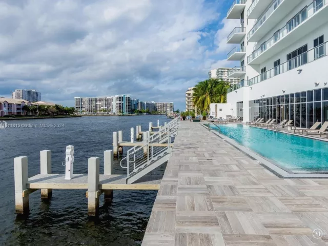 Продажа квартиры # - фото 5628550