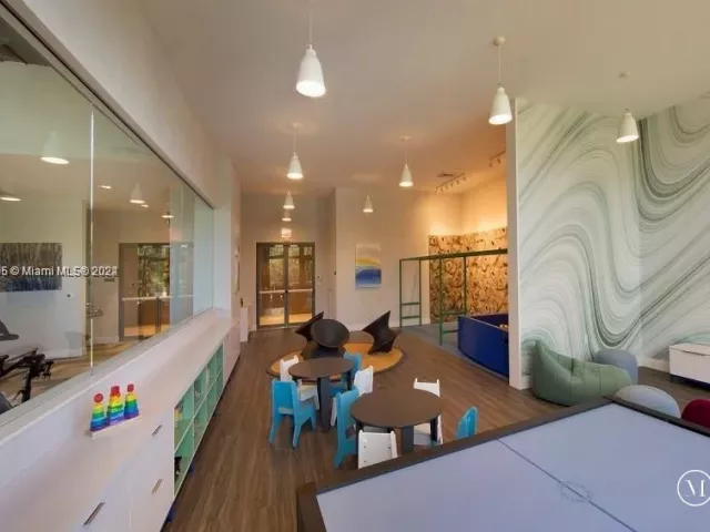 Продажа квартиры #1418 - фото 5533738