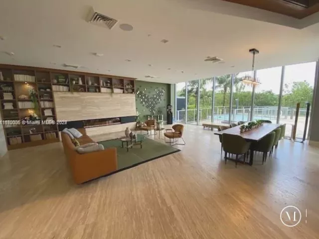 Продажа квартиры #1418 - фото 5533741