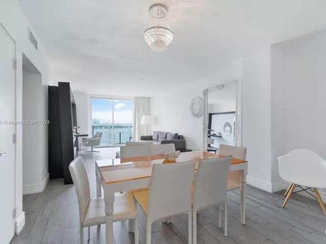 Продажа квартиры #1626 - фото 5609180