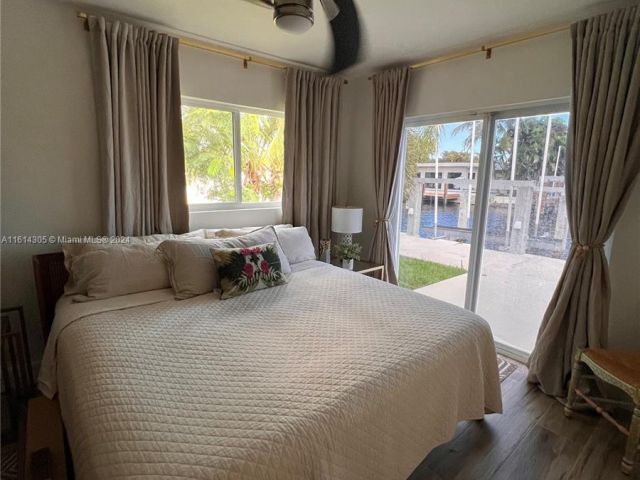 Продажа дома по адресу 2156 NE 18th Ave - фото 6170688