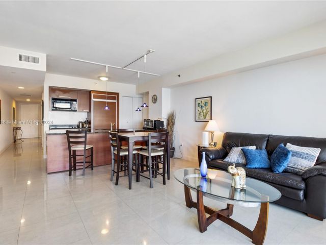 Продажа квартиры #4409 - фото 5672517