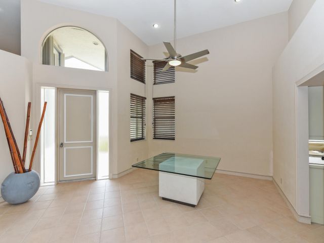 Продажа дома по адресу 10209 Spyglass Way - фото 5734418