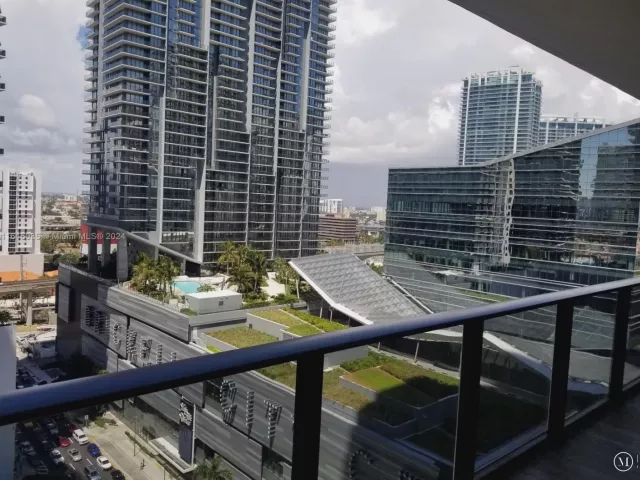 Продажа квартиры #1610 - фото 5621930