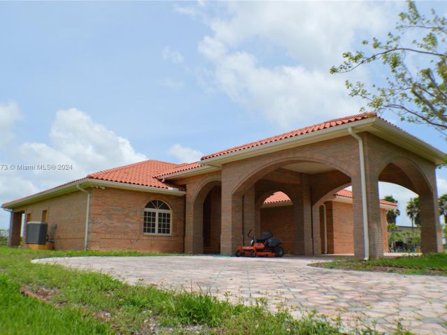 Продажа дома по адресу 31002 SW 212th Ave - фото 6091523