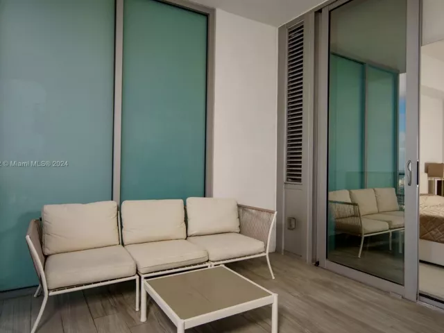 Продажа квартиры #4406 - фото 7415732