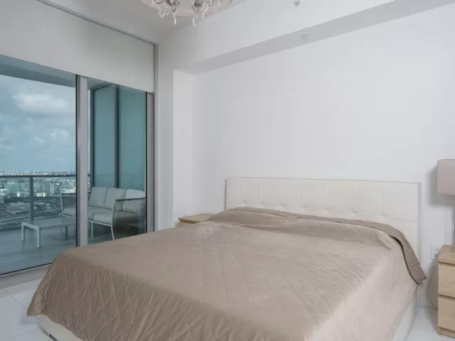 Продажа квартиры #4406 - фото 7415723