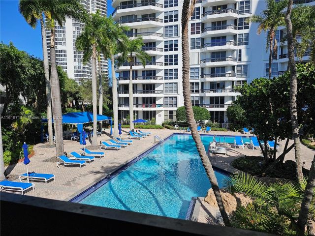 Квартира в аренду номер1607 - фото 5688977