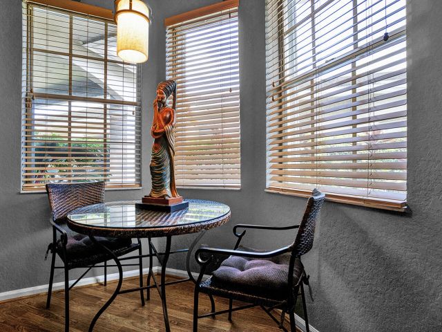 Продажа дома по адресу 22831 Windsor Wood Court - фото 6059511