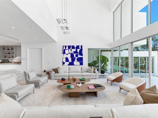 Продажа дома по адресу 161 Cape Florida Dr - фото 5573550