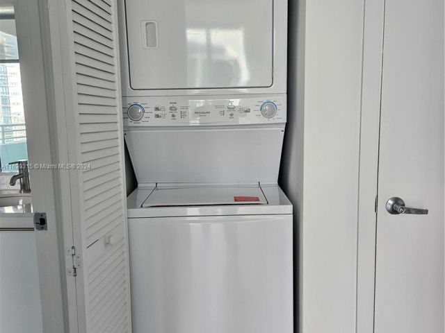 Продажа квартиры #4001 - фото 7235617