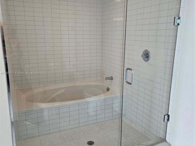 Продажа квартиры #4001 - фото 7235624