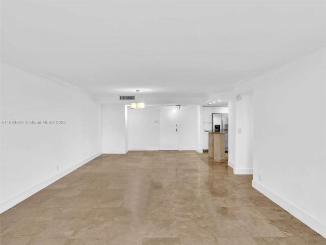 Продажа квартиры #2415 - фото 7437825