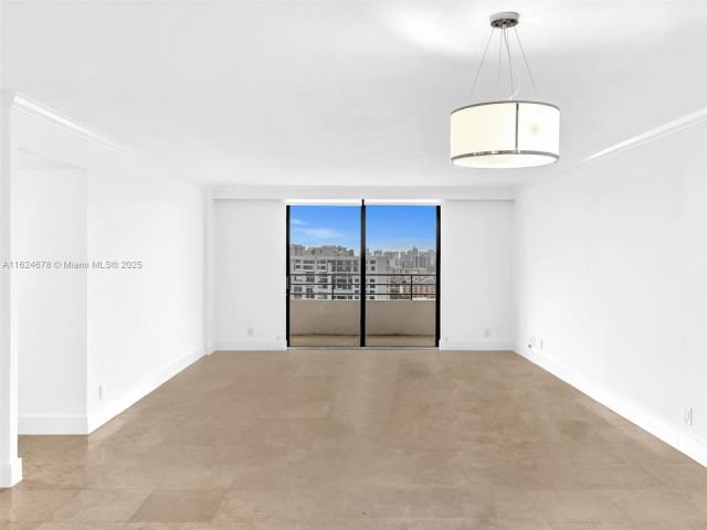 Продажа квартиры #2415 - фото 7437826