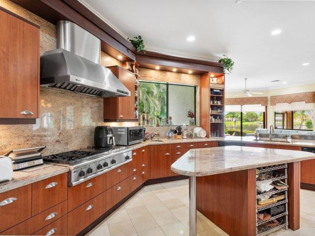 Продажа дома по адресу 17654 Bocaire Way - фото 5835053