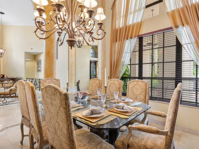 Продажа дома по адресу 17654 Bocaire Way - фото 5835054