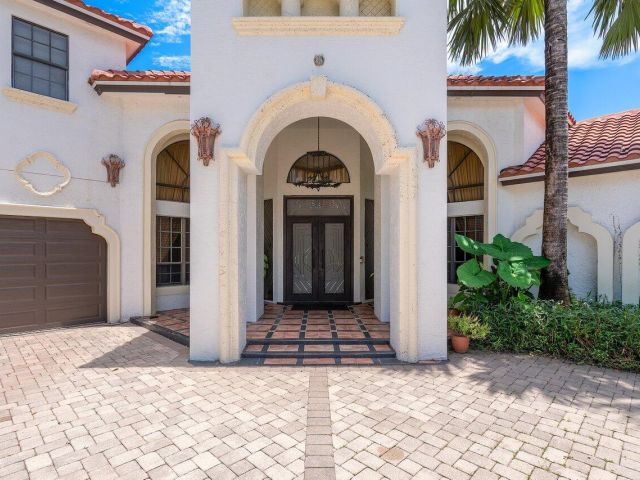 Продажа дома по адресу 17654 Bocaire Way - фото 5835059