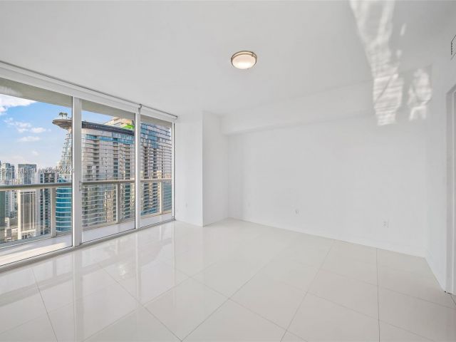 Продажа квартиры #4715 - фото 5613867