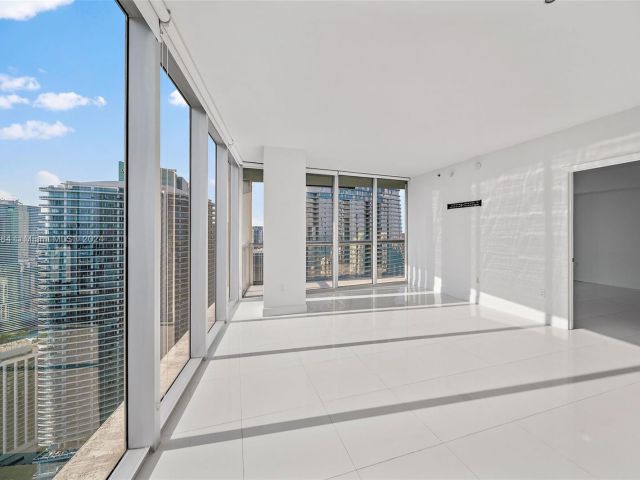 Продажа квартиры #4715 - фото 5613876