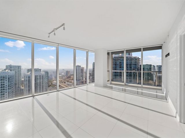 Продажа квартиры #4715 - фото 5613878