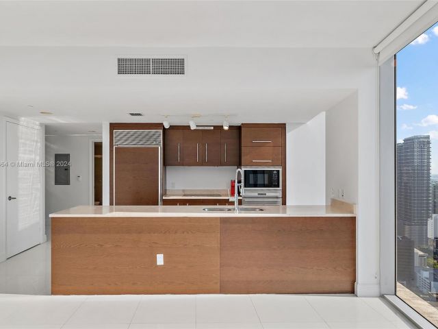 Продажа квартиры #4715 - фото 5613880