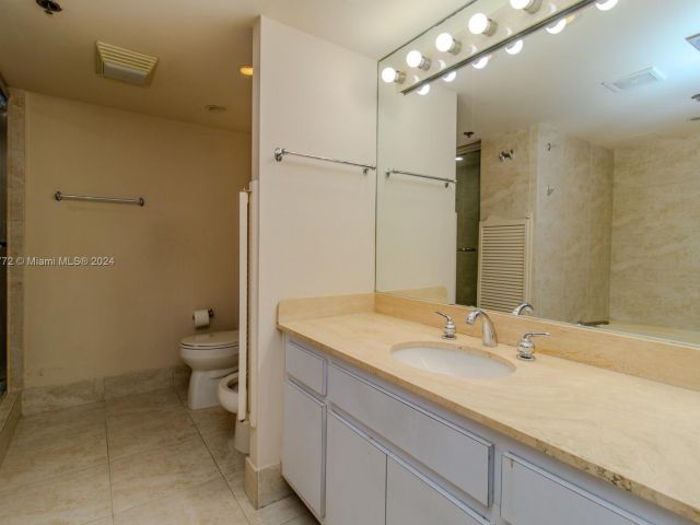 Продажа квартиры #237 - фото 5647648