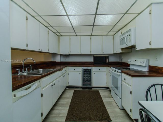 Продажа квартиры #237 - фото 5647651