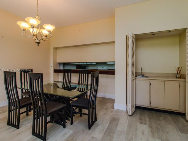 Продажа квартиры #237 - фото 5647652