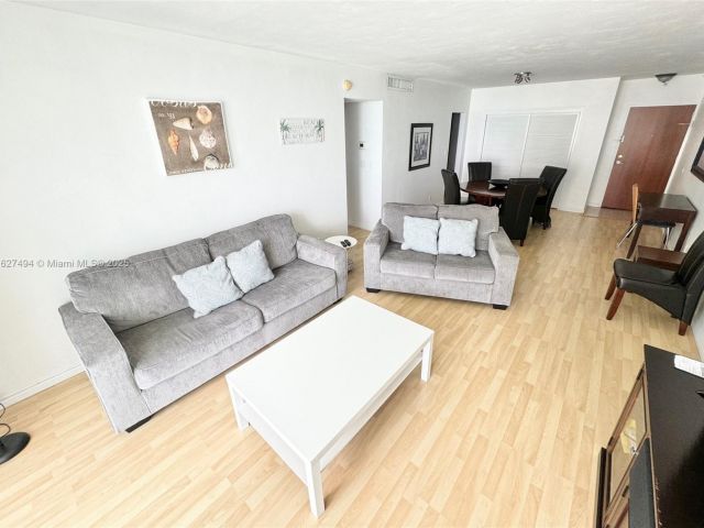 Квартира в аренду номер10H - фото 7510343