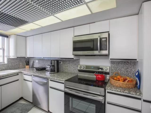 Продажа квартиры #1728 - фото 5689327