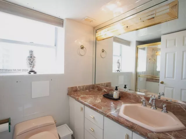 Продажа квартиры #1728 - фото 5689320