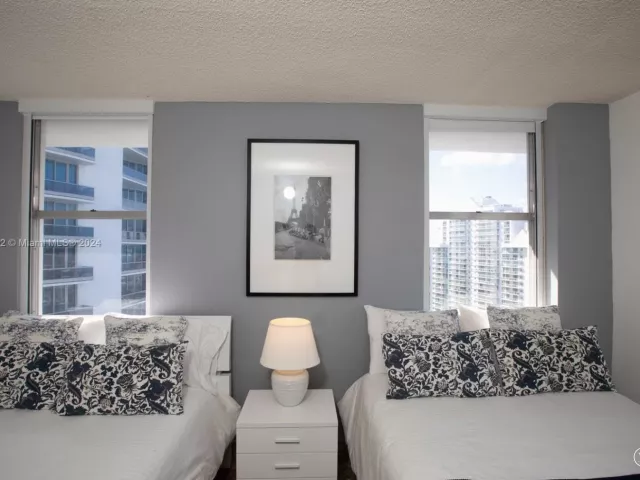 Продажа квартиры #1728 - фото 5689321