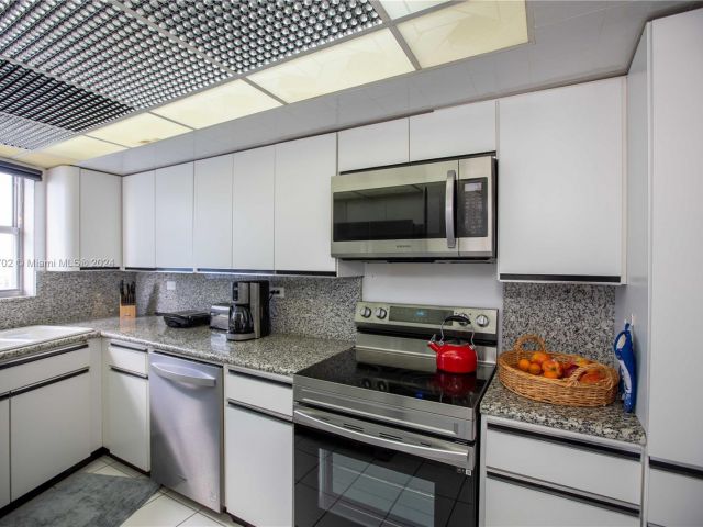 Продажа квартиры #1728 - фото 5689327