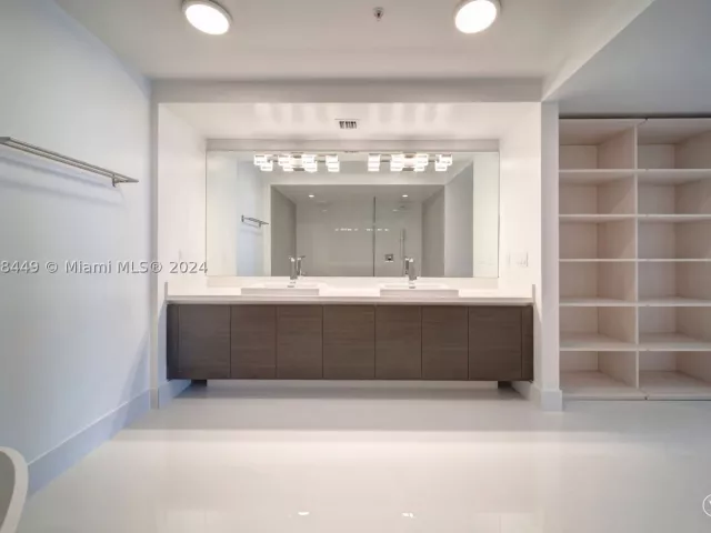 Продажа квартиры #2103 - фото 9051149