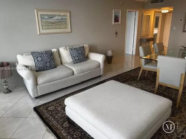 Квартира в аренду номер1123 - фото 5685006