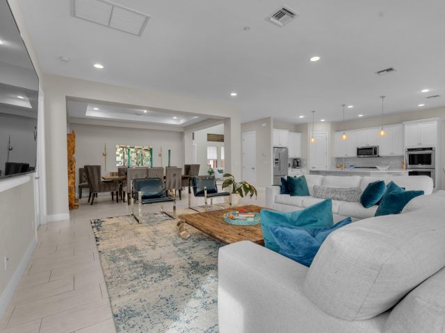 Продажа дома по адресу 16050 Tuscany Estates Drive - фото 5758459