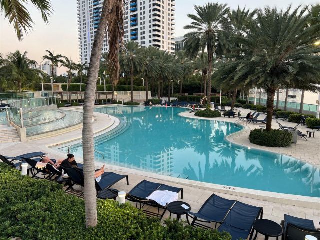 Квартира в аренду номер522S - фото 5604863