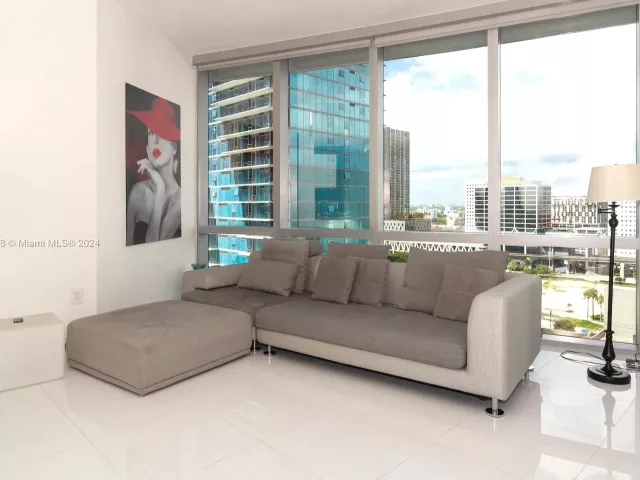 Продажа квартиры #1710 - фото 5640085