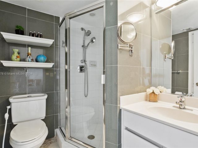 Продажа квартиры #2214 - фото 5614563