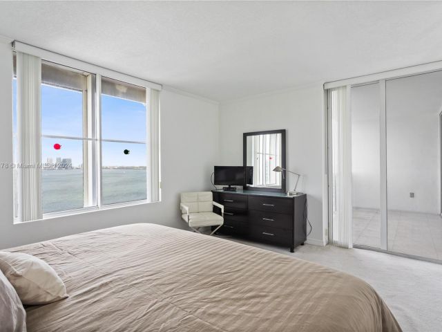 Продажа квартиры #2214 - фото 5614569