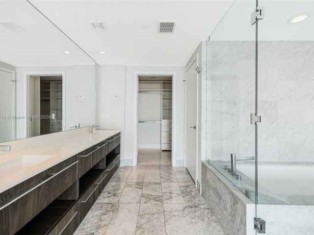 Продажа квартиры #1101 - фото 5653932