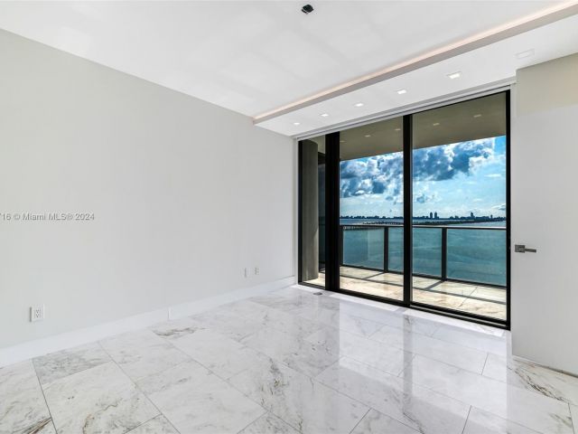 Продажа квартиры #1101 - фото 5653935