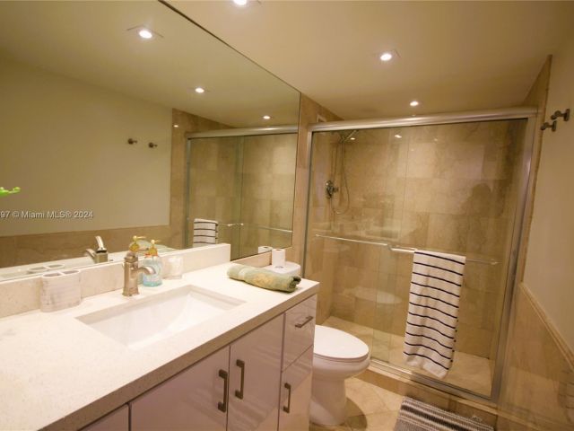 Квартира в аренду номер1004 - фото 5692461