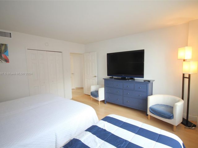 Квартира в аренду номер1004 - фото 5692463