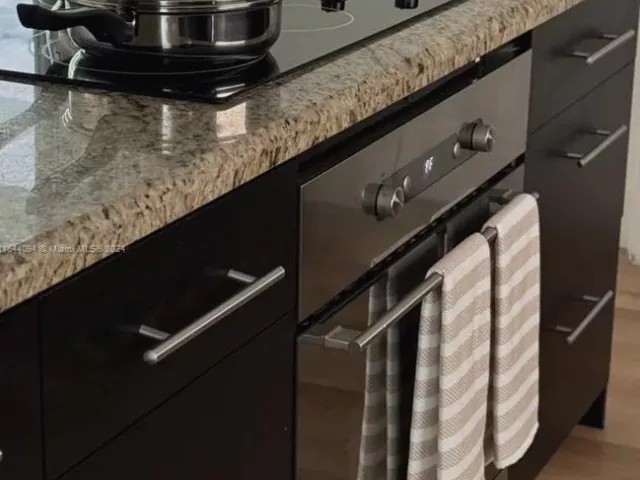 Дом в аренду по адресу 630 NE 117th St - фото 5570910