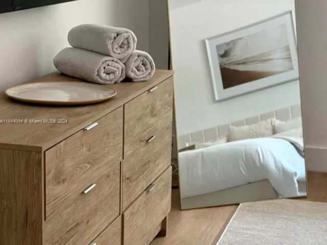 Дом в аренду по адресу 630 NE 117th St - фото 5570899