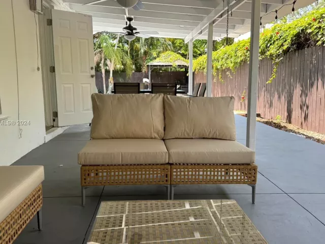 Дом в аренду по адресу 630 NE 117th St - фото 5570902