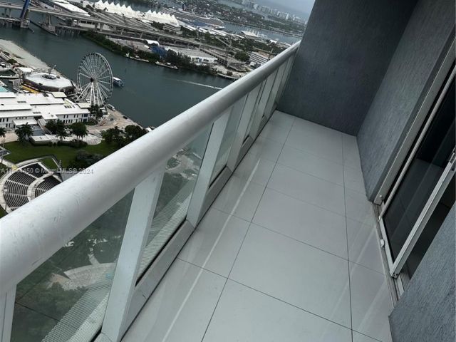 Продажа квартиры #5001 - фото 6185391