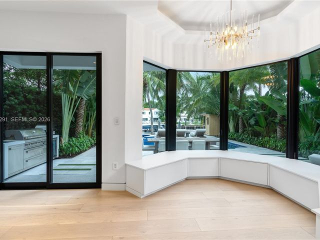 Продажа дома по адресу 4442 Prairie Ave - фото 7468623