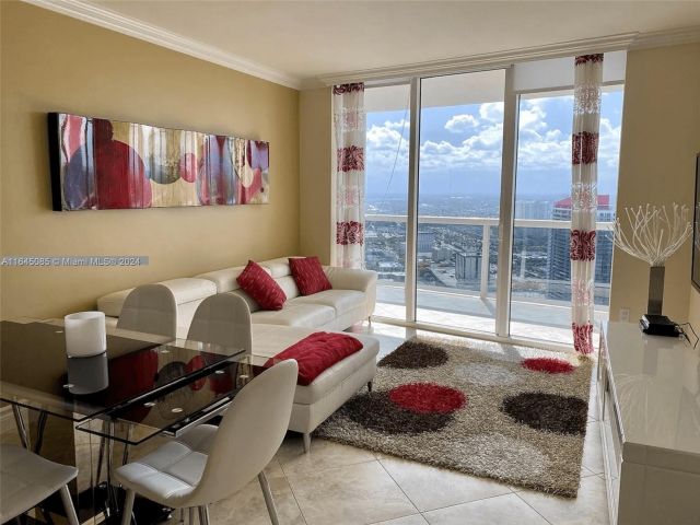 Продажа квартиры #3809 - фото 5853066